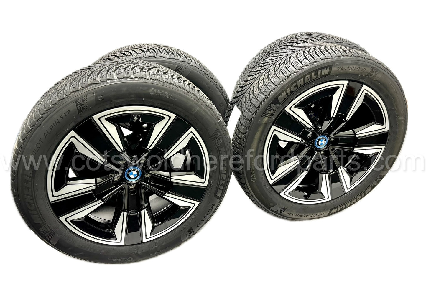 Genuine BMW 19" Style 842 Winter Wheel & Tyre Set 36115A085B1