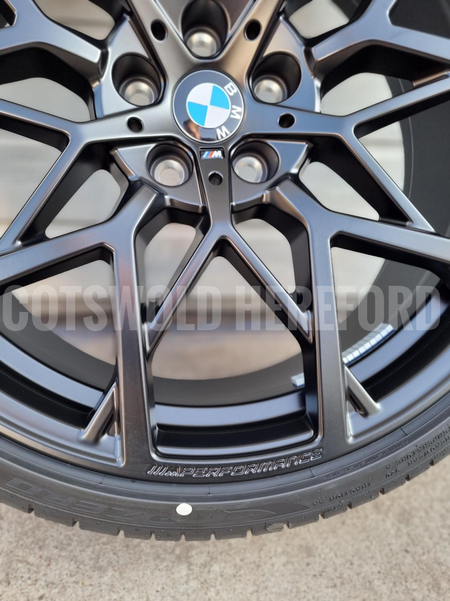 BMW Genuine G20 G22 RDCi Wheel & Tyre Set 795M Black M Performance 36112459620