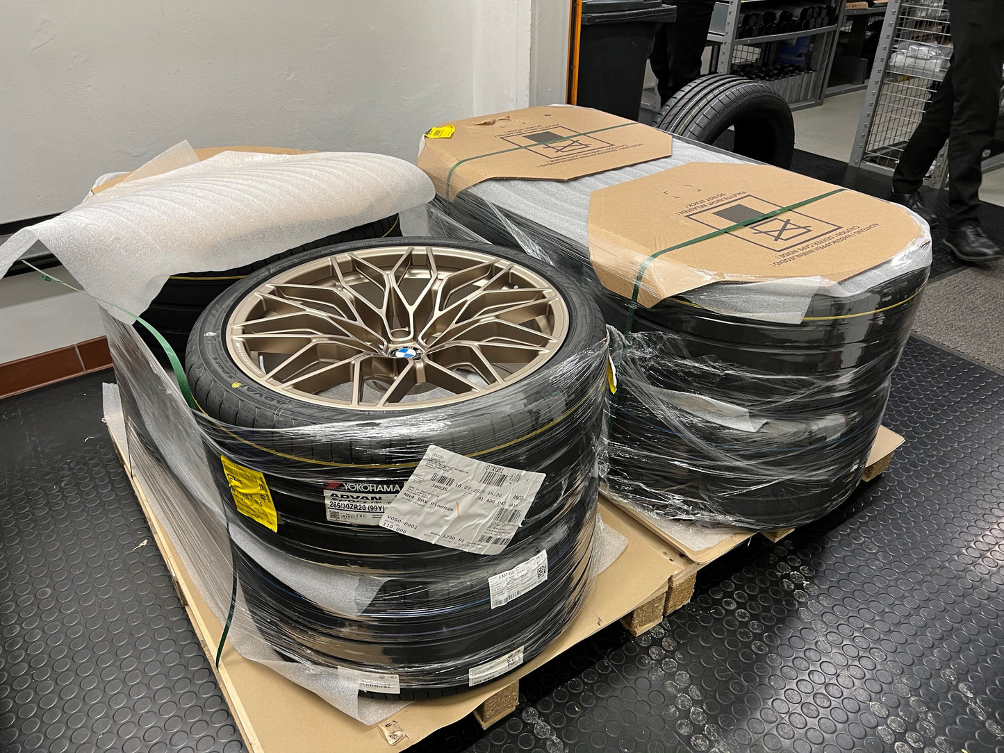 BMW Genuine G80 G82 G87 M2 M3 M4 Wheel Set 1000M Gold M Performance 36115B758A4